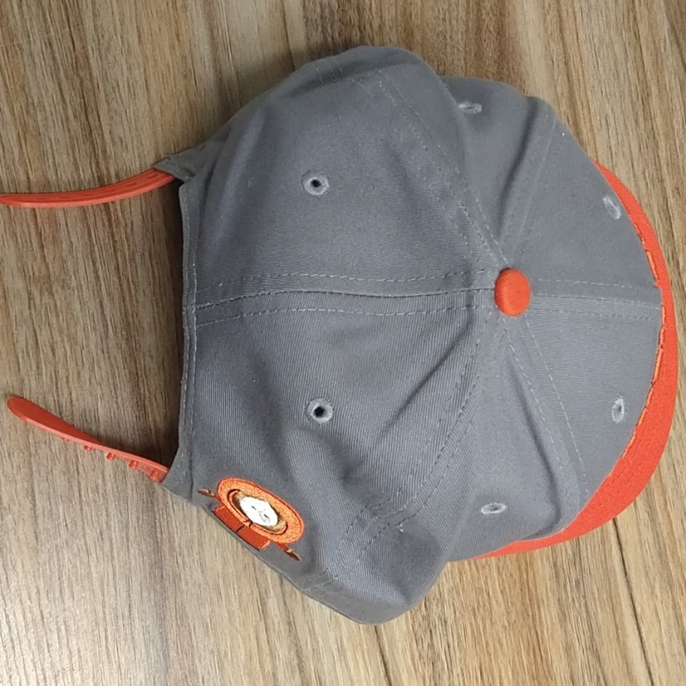 Hat - Picture 2 of 2